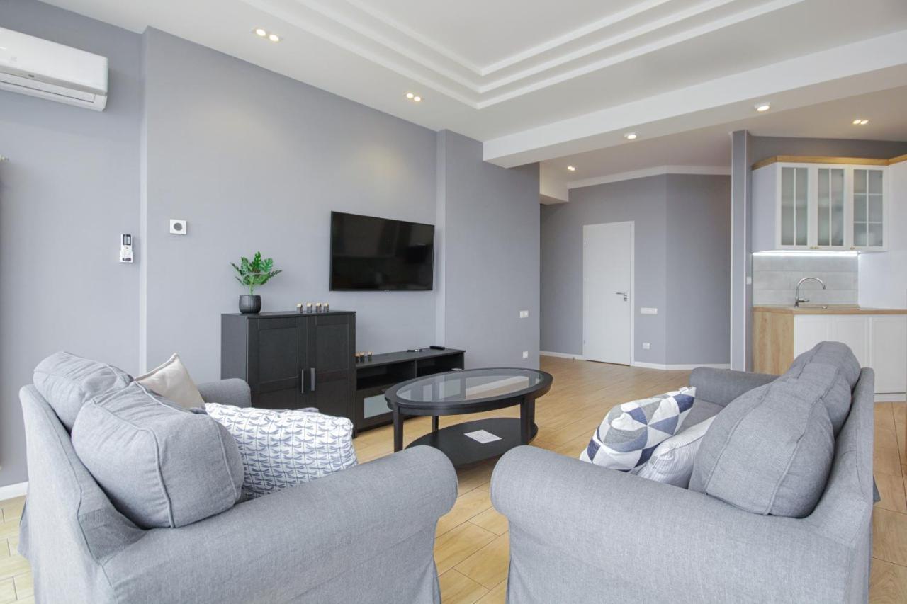 Gagarin Plaza Apartment Odessa Dış mekan fotoğraf