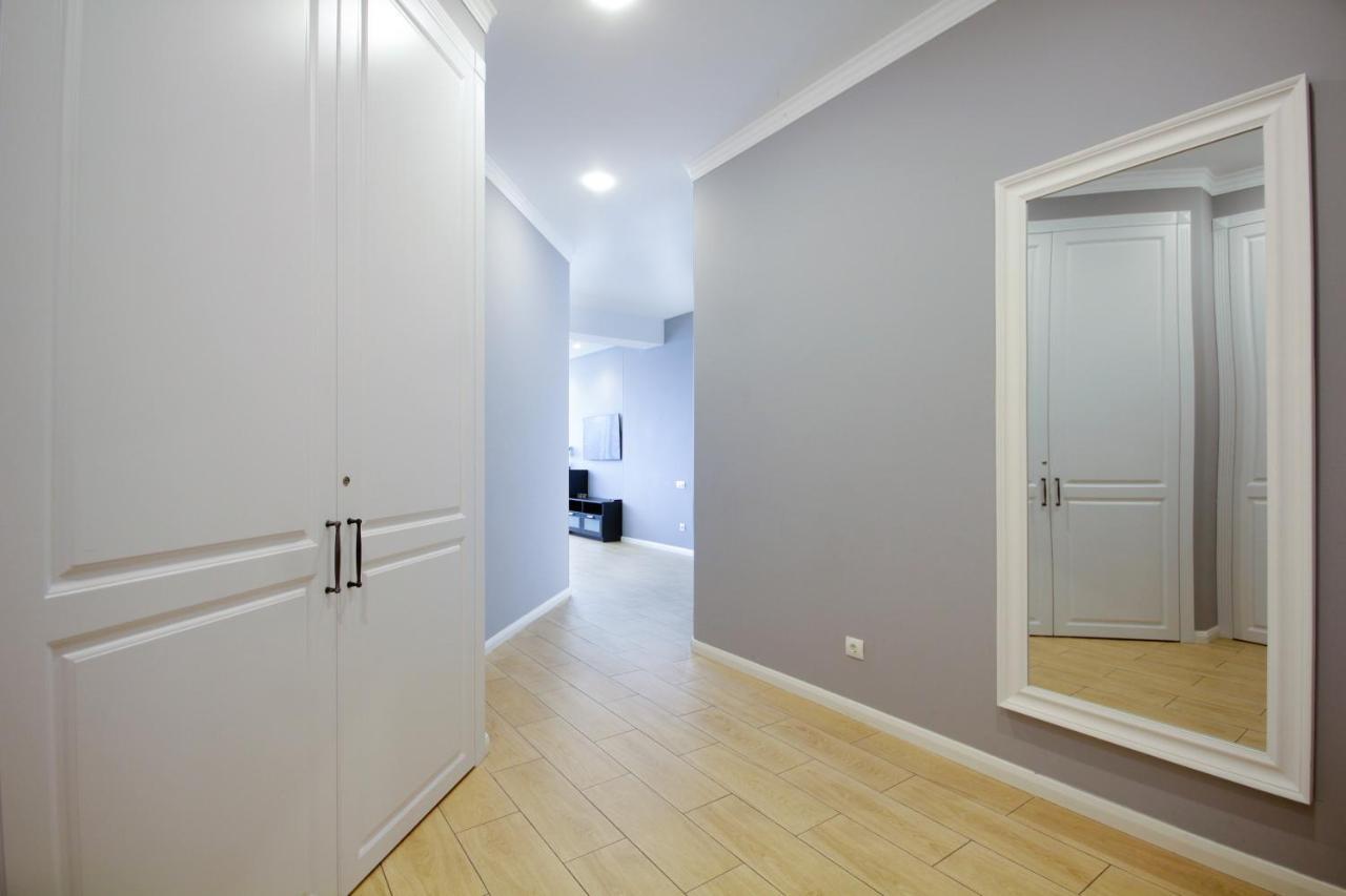 Gagarin Plaza Apartment Odessa Dış mekan fotoğraf